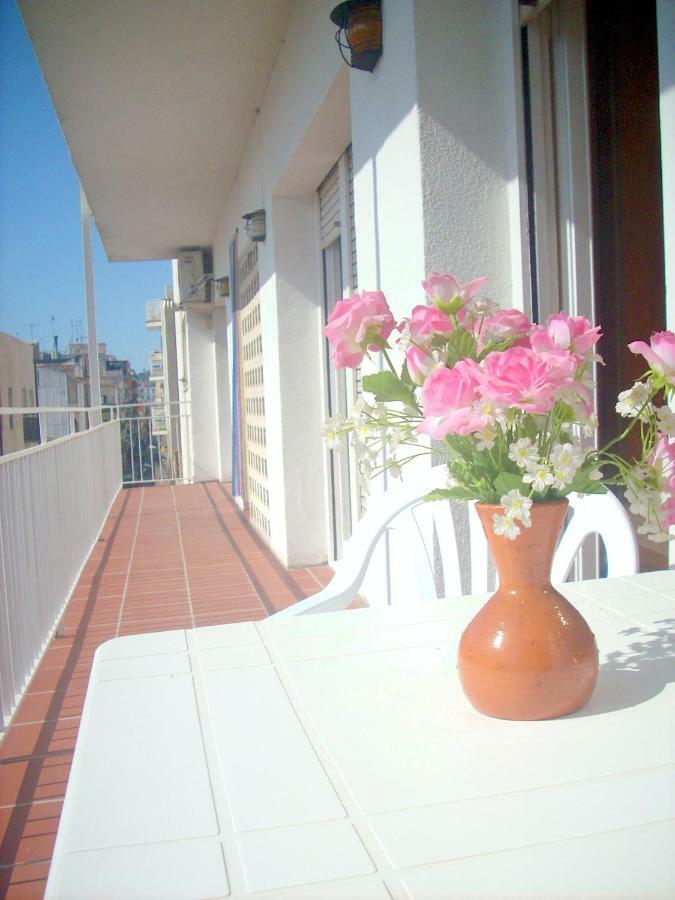 Ferienwohnung Calella De La Costa Exterior foto